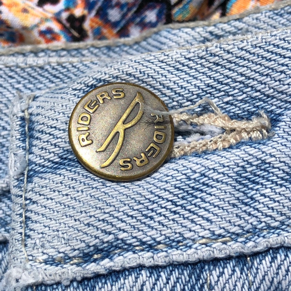 Vintage High Waisted Rider Cut Off Jean Shorts - Picture 8 of 8